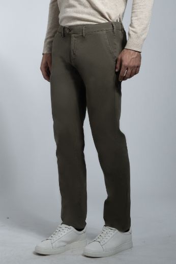 Immagine di PANTALONE CHINO IN TESSUTO ARMATURATO UNITO