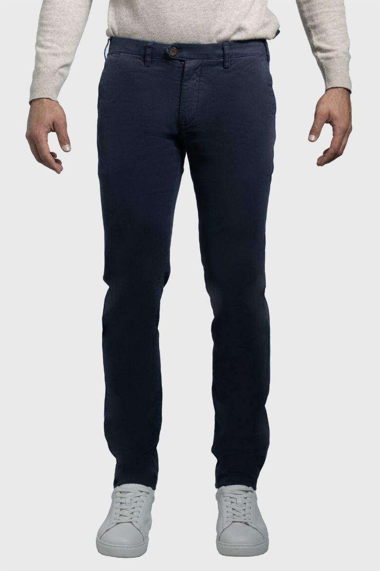 Immagine di PANTALONE CHINO TESSUTO STAMPATO