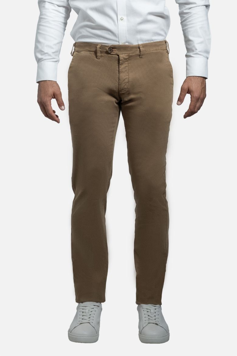 Immagine di PANTALONE CHINO TESSUTO STAMPATO